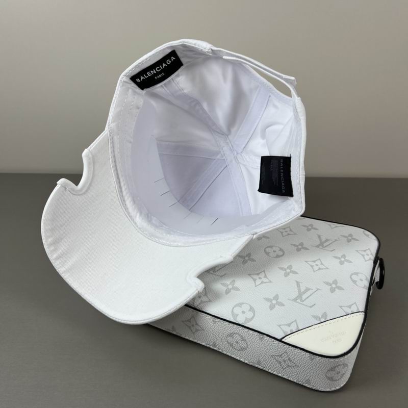 Balenciaga cap (110)