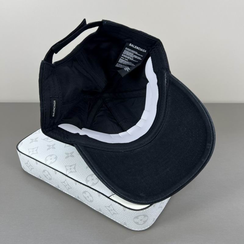 Balenciaga cap (12)