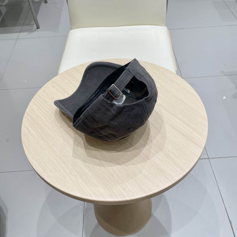 Balenciaga cap (128)