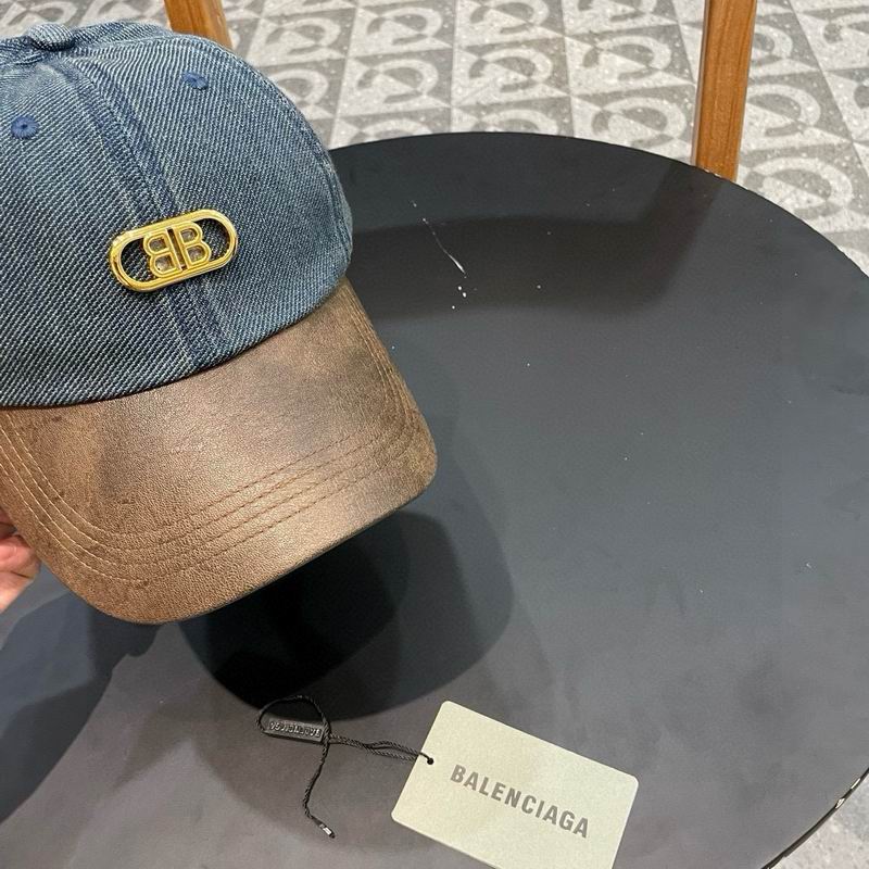 Balenciaga cap (150)