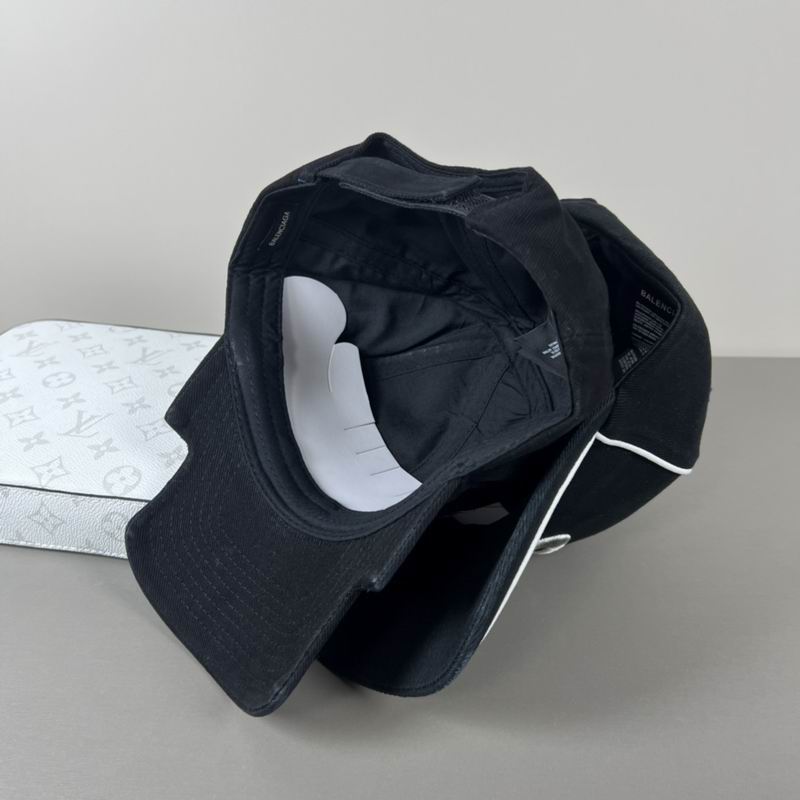 Balenciaga cap (208)