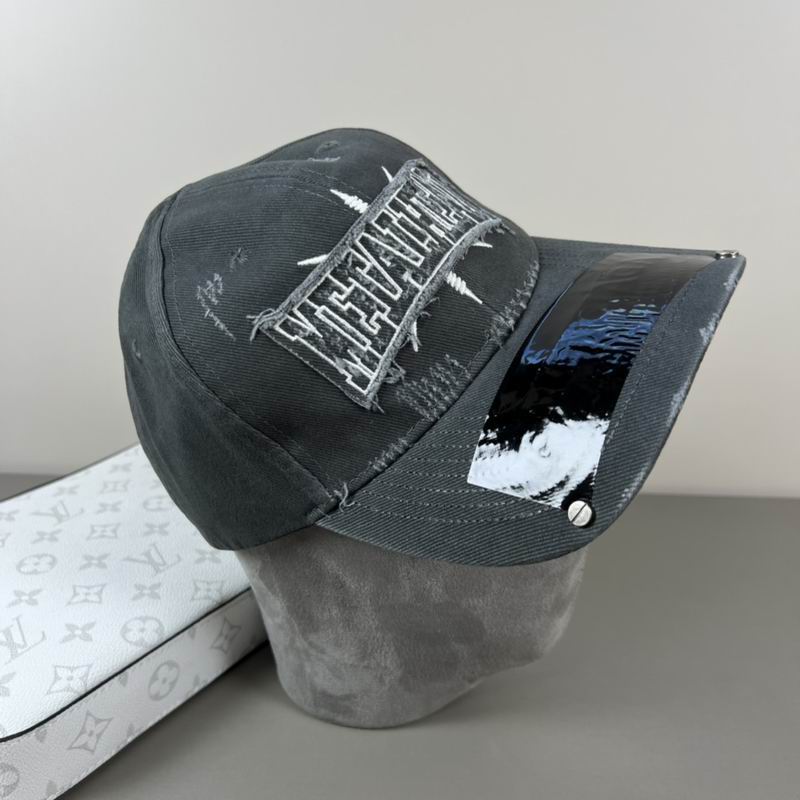 Balenciaga cap (226)