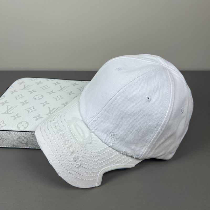 Balenciaga cap (40)
