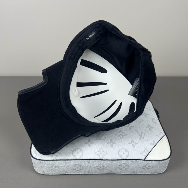 Balenciaga cap (92)