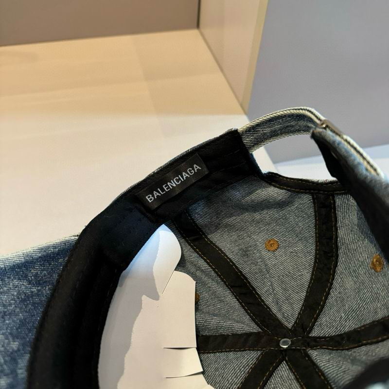 Balenciaga cap dx (1)