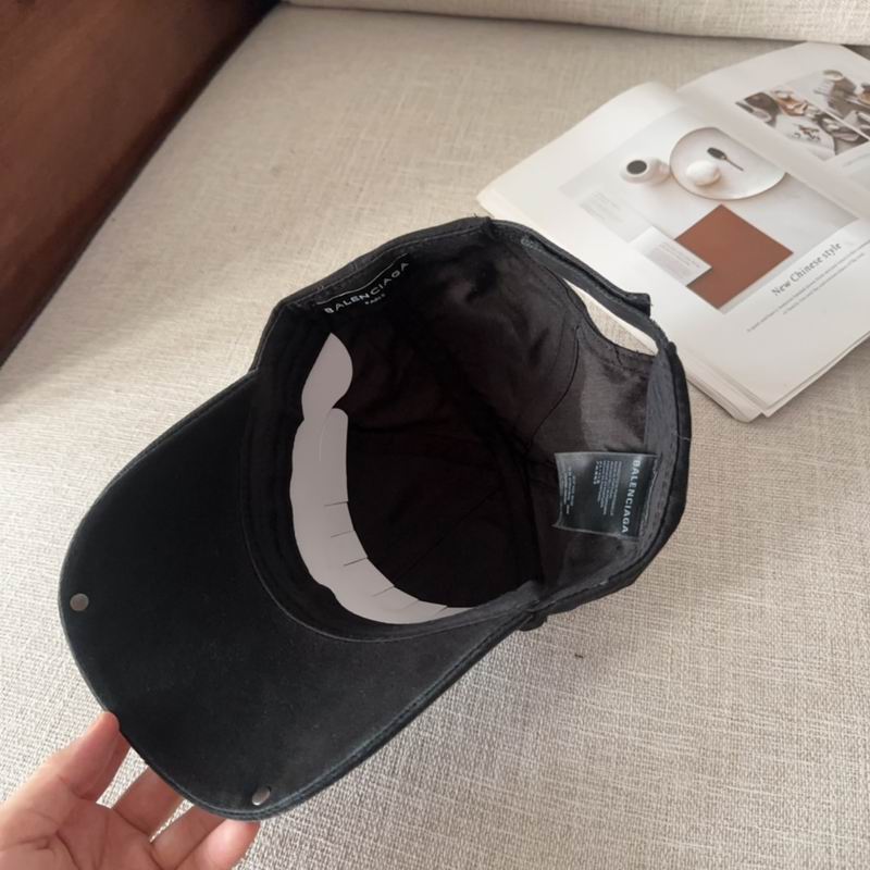 Balenciaga cap dx (150)