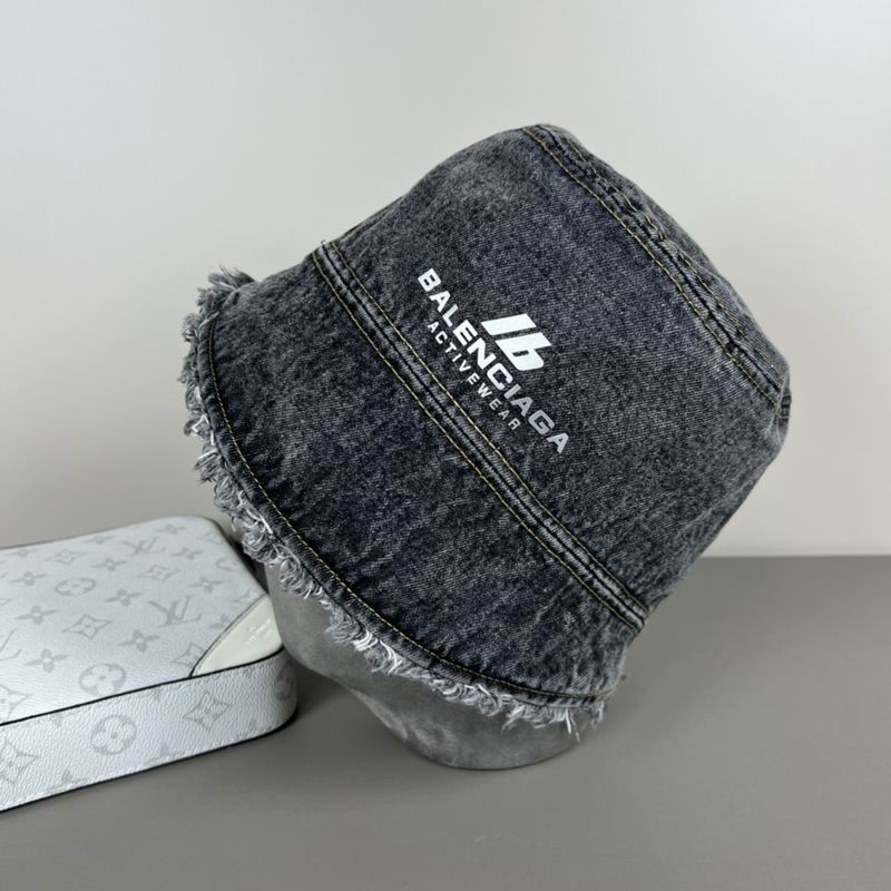 Balenciaga hat dx (7)