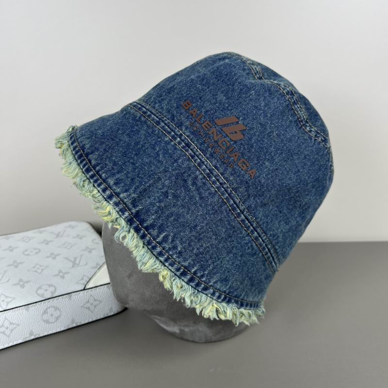 Balenciaga hat dx (9)