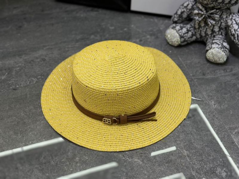 Balenciaga top hat dx (3)