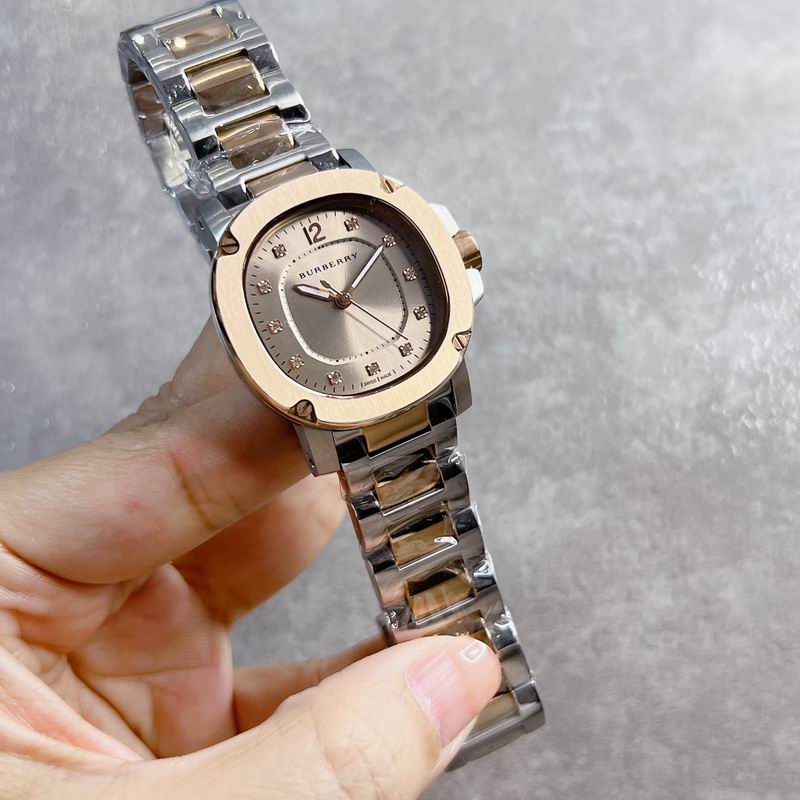 Burberry 34mm 61 (5)