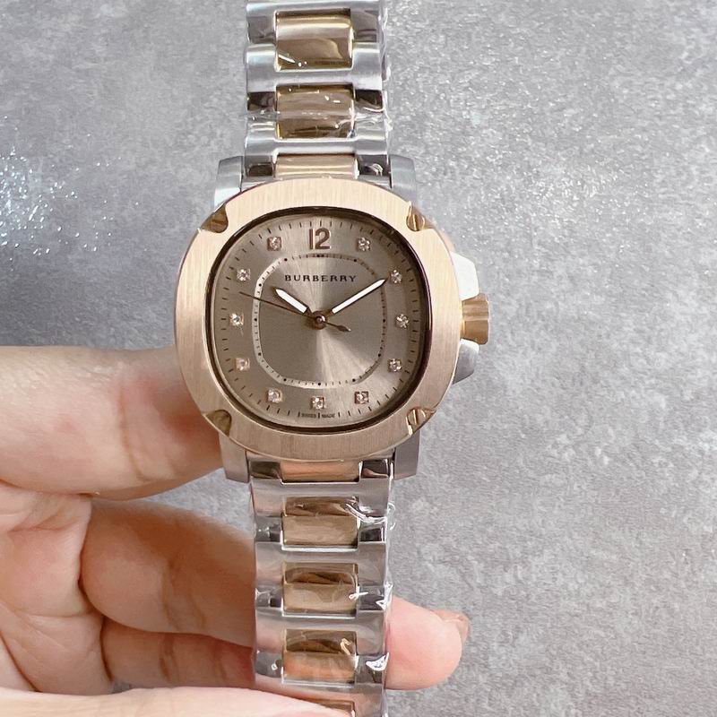 Burberry 34mm 61 (6)