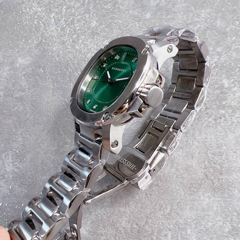 Burberry 34mm 61 (8)