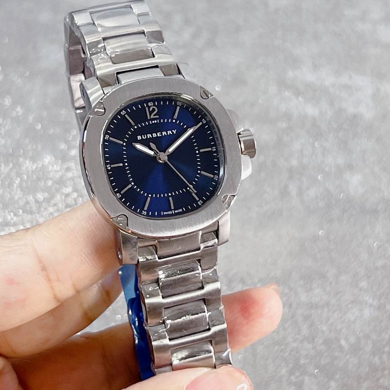 Burberry 34mm 62 (14)