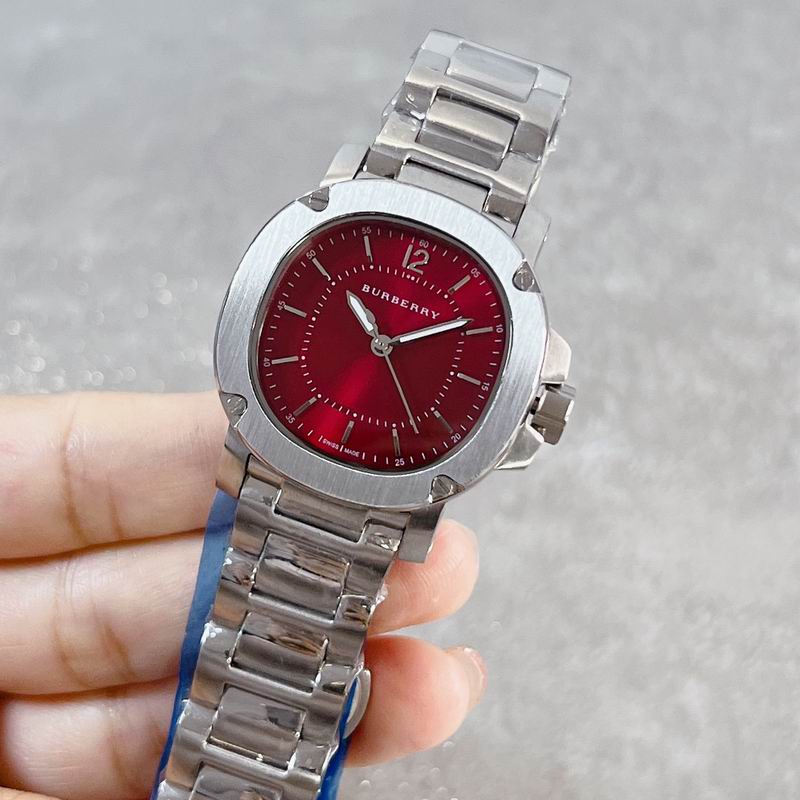 Burberry 34mm 62 (6)