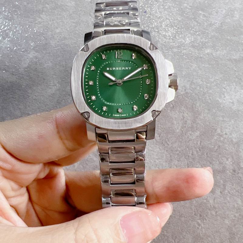 Burberry 34mm 63 (4)