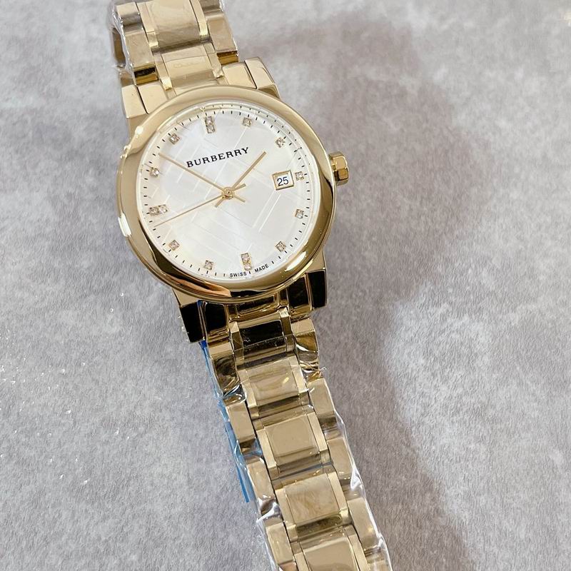 Burberry 34mm 70 (1)