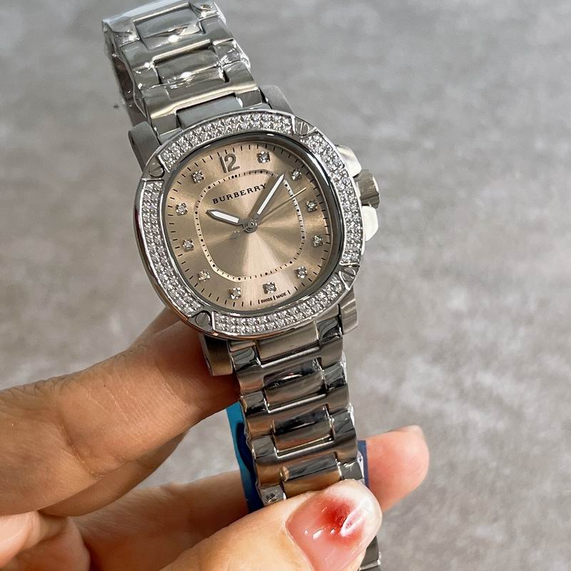 Burberry 34mm 71 (10)