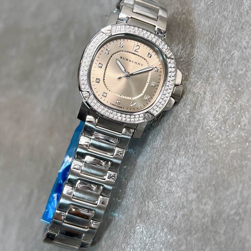 Burberry 34mm 71 (16)