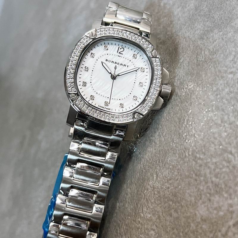 Burberry 34mm 71 (18)