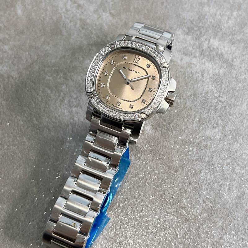 Burberry 34mm 71 (5)