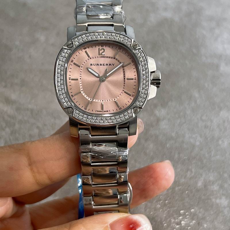 Burberry 34mm 72 (7)