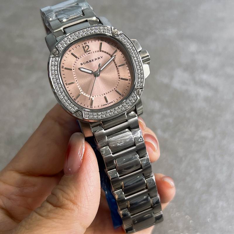 Burberry 34mm 72 (8)