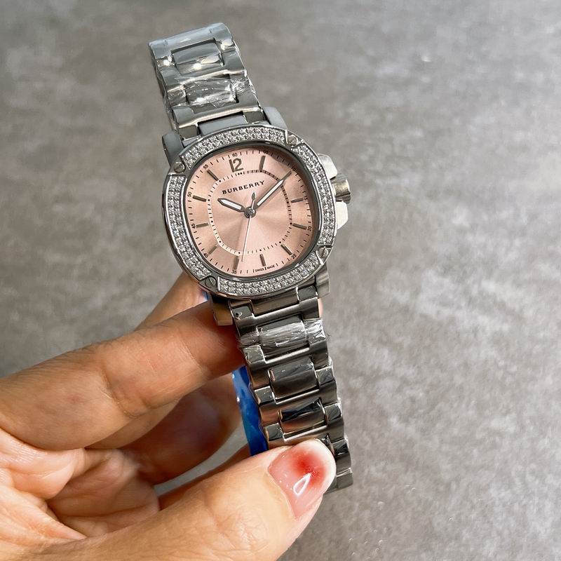 Burberry 34mm 72 (9)