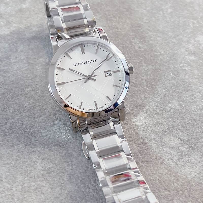 Burberry 38mm 64 (2)