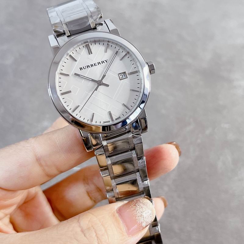 Burberry 38mm 64 (3)
