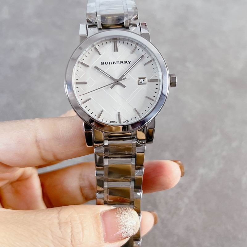 Burberry 38mm 64 (6)