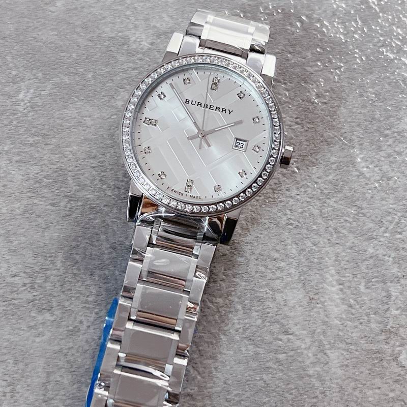Burberry 38mm 65 (7)