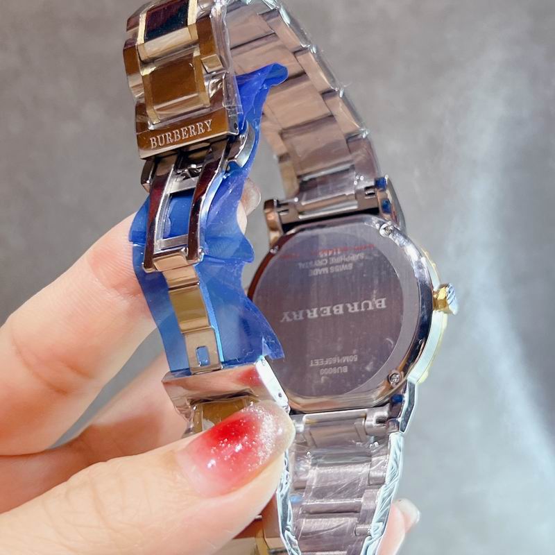 Burberry 38mm 68 (1)