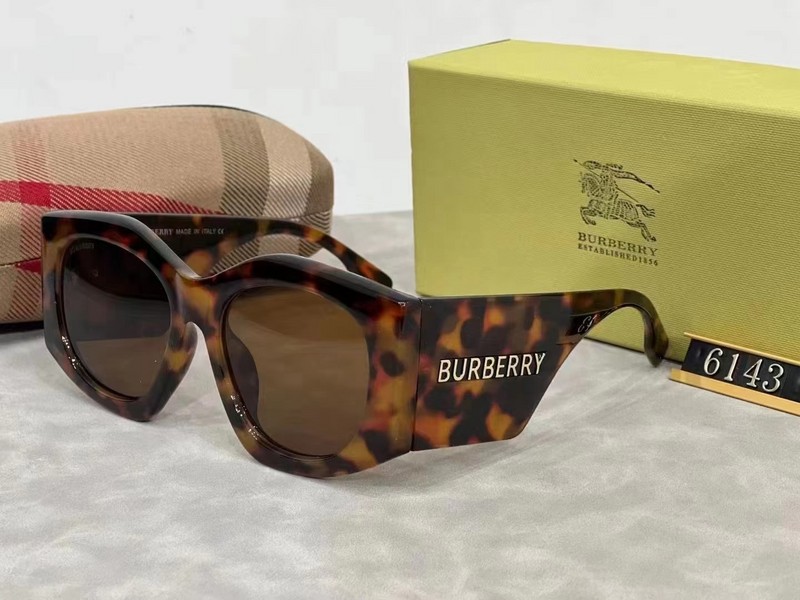 Burberry Glasses xhr (4)
