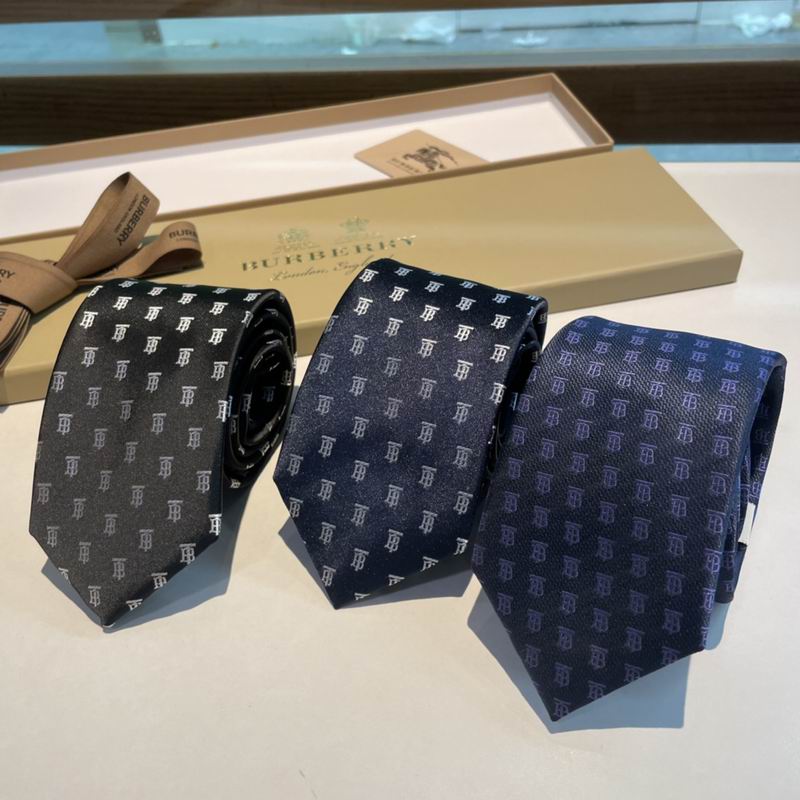 Burberry Tie hm (1)