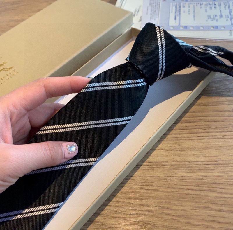 Burberry Tie hm (103)