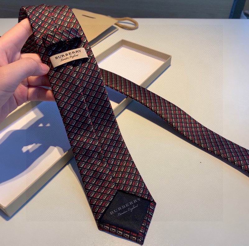 Burberry Tie hm (13)