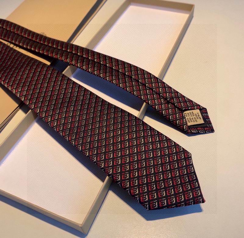Burberry Tie hm (14)