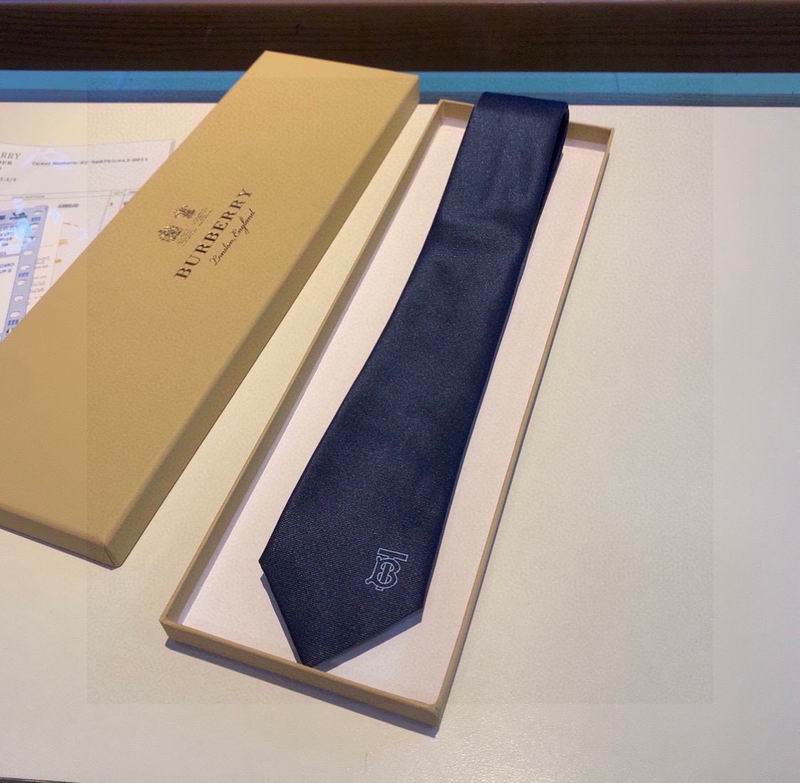 Burberry Tie hm (170)