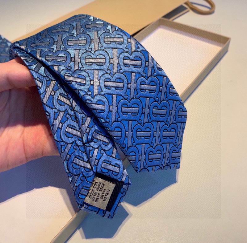 Burberry Tie hm (178)