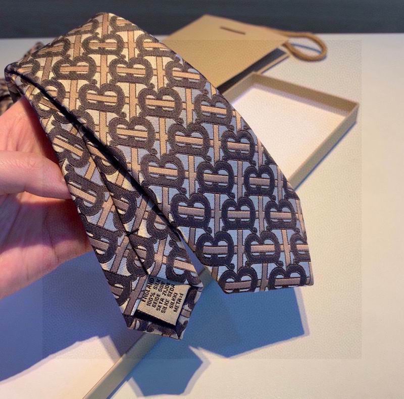 Burberry Tie hm (186)