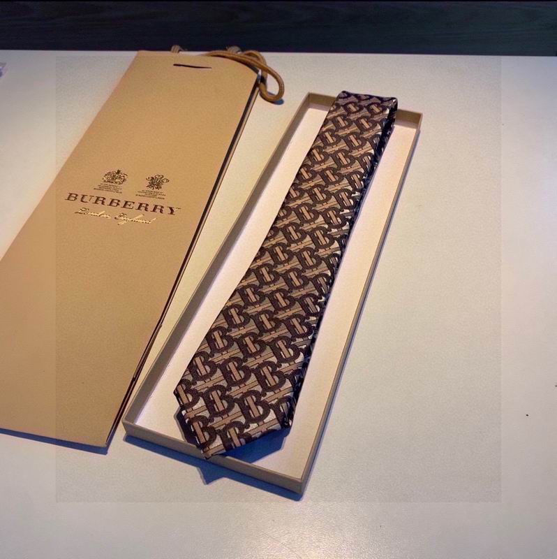 Burberry Tie hm (190)