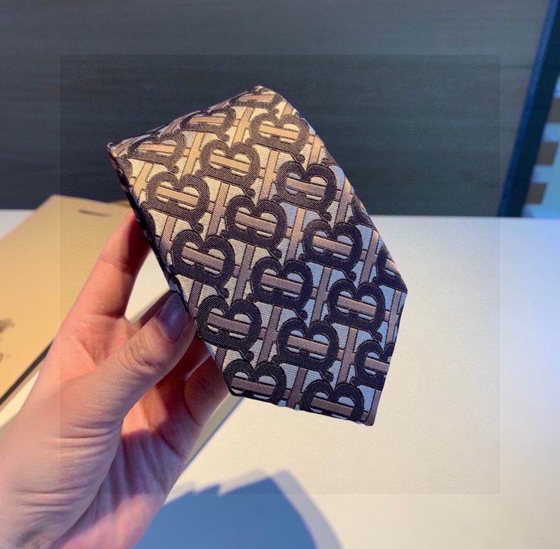 Burberry Tie hm (191)