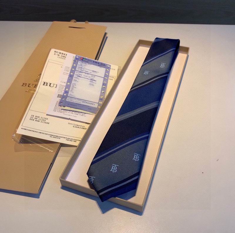 Burberry Tie hm (196)