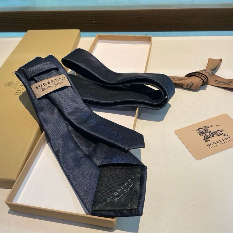 Burberry Tie hm (2)