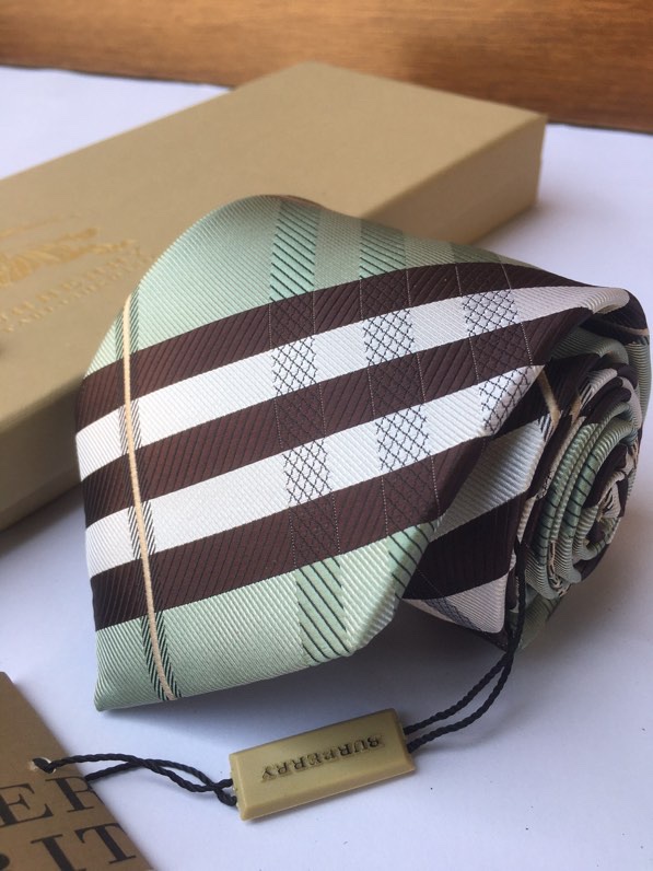 Burberry Tie hm (20)