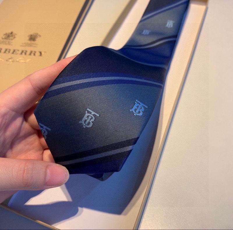 Burberry Tie hm (201)