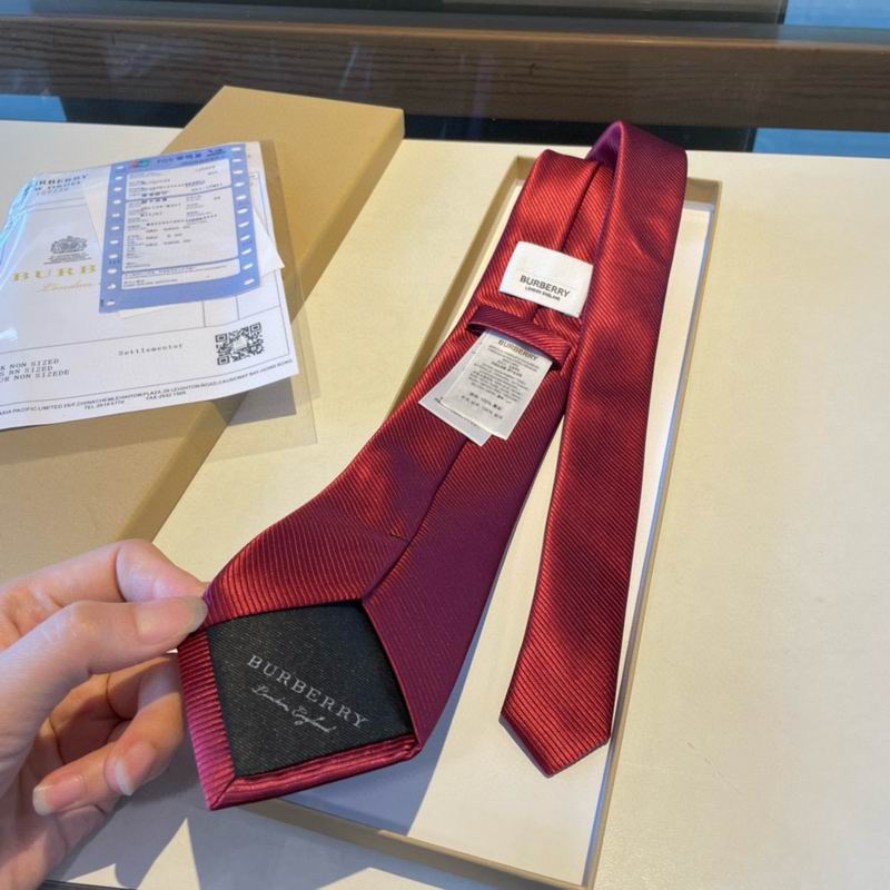 Burberry Tie hm (205)
