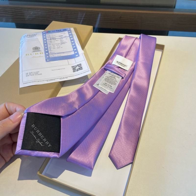 Burberry Tie hm (213)