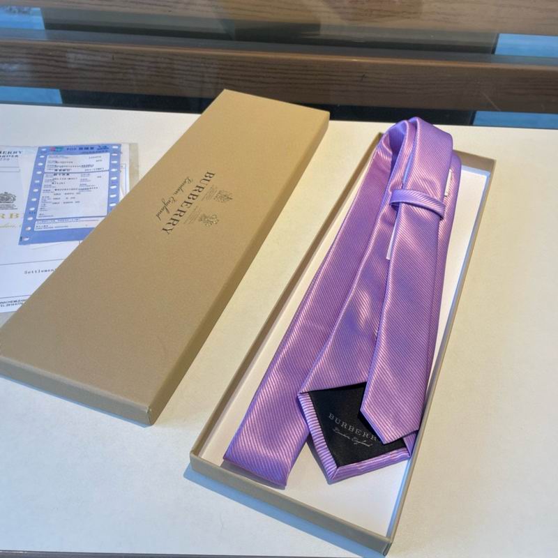 Burberry Tie hm (217)