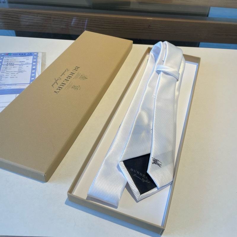 Burberry Tie hm (233)